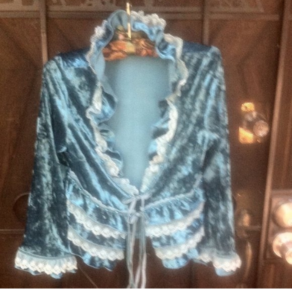 Beautiful, blue green velvet top/jacket with ruffles.